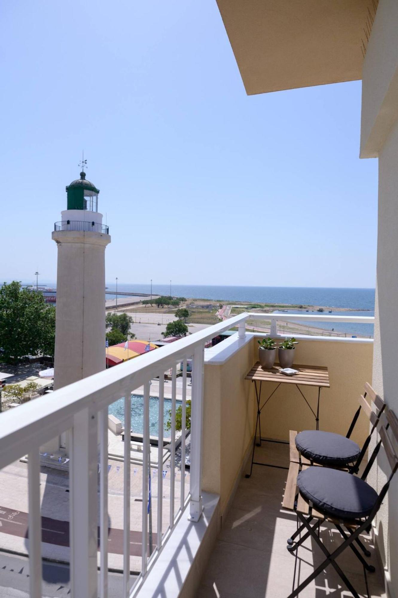 Lighthouse Apartments Александроуполис Экстерьер фото